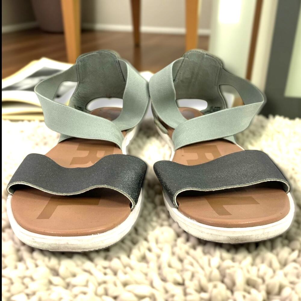 WOMEN'S 11 SOREL Ella Green/brown/white Slip-on Strappy Gladiator Sandals EUC